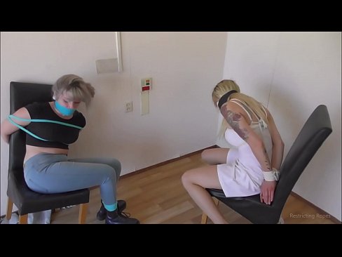 ❤️ Bağımlı / bağlı ve ağzı tıkalı / sıkıntı içinde küçük hanım ❤ Porno videosu pornoda tr.onlyindianpornx.ru ❌❤